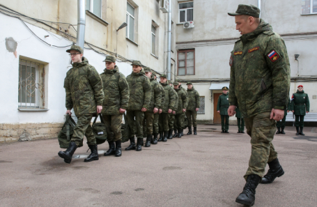 Военкоматы получат год на медкомиссии и отбор призывников