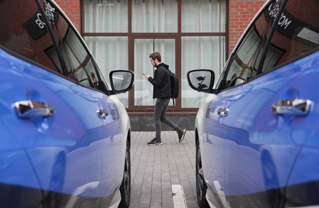 A carsharing vehicle in Moscow