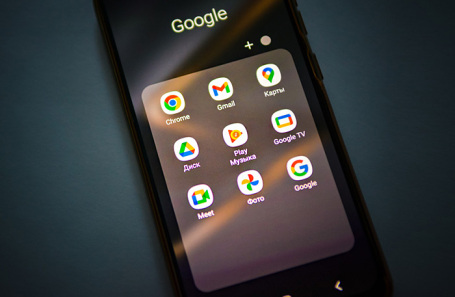 Символическое изображение видеозвонка в Google Meet