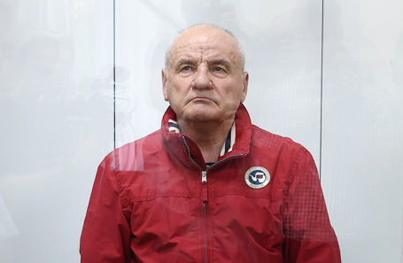 Павел Попов.