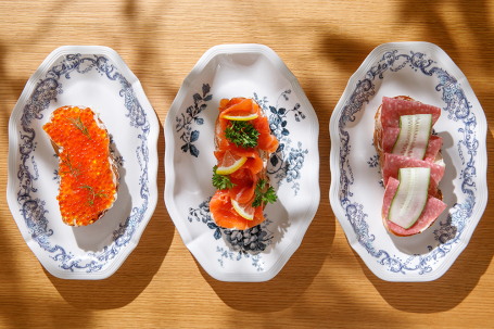 Дачная кухня в ресторане «Огородники», открывшемся в конце лета.