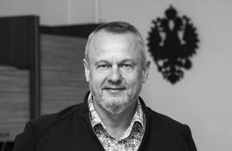 Владимир Леонтьев.