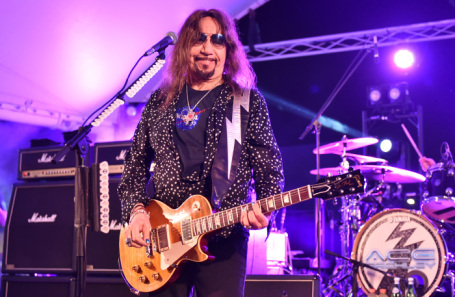 Эйс Фрейли.