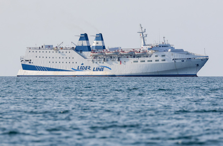 Паром Seabridge.