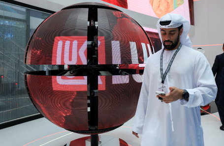 На выставке нефтегазовой отрасли ADIPEC в Абу-Даби, ноябрь 2025 года.