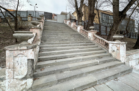 Объект культурного наследия регионального значения – дворец культуры завода «Серп и Молот».