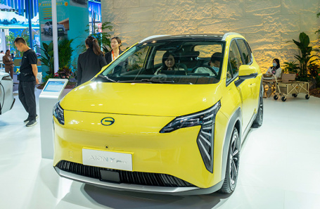 «Яндекс» UMO 5 будет построен на базе китайского электрокара GAC Aion Y Plus.