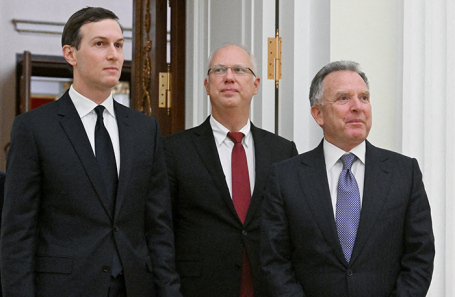 Джерад Кушнер, Кирилл Дмитриев и Стивен Уиткофф (слева направо). Архив.