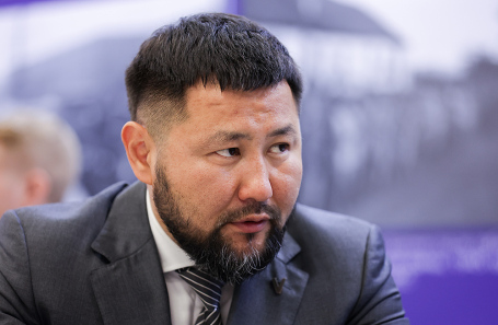 Евгений Григорьев.