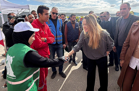 Анджелина Джоли.