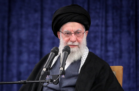  Верховный лидер Ирана аятолла Али Хаменеи.