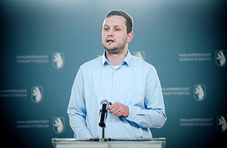  Премьер-министр Гренландии Йенс-Фредерик Нильсен.