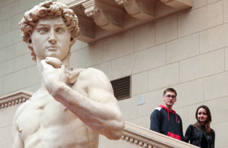 Главное здание Государственного музея изобразительных искусств (ГМИИ) имени Пушкина.