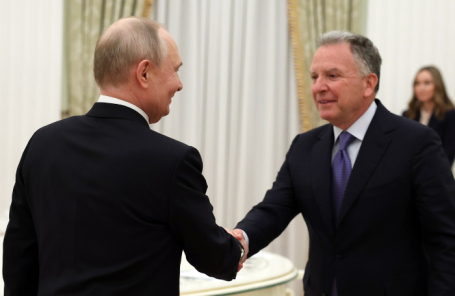 Владимир Путин со Стивеном Уиткоффом.