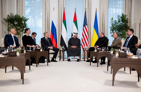 Президент ОАЭ принял делегацию глав стран, отправившихся на переговоры между США, Россией и Украиной.