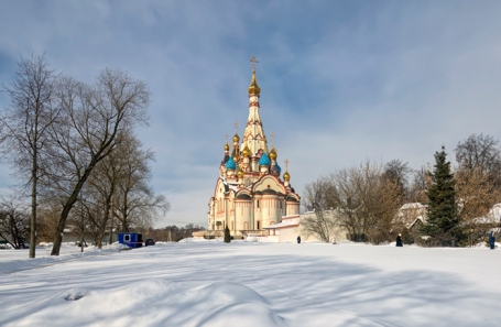 Церковь Казанской иконы Божьей Матери в городе Долгопрудный в Московской области.