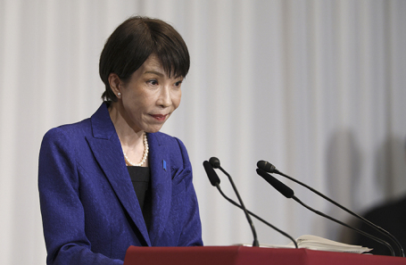 Санаэ Такаити.