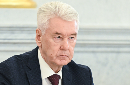 Москва начинает экономить Москва начинает экономить