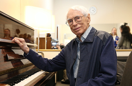 Александр Зацепин.