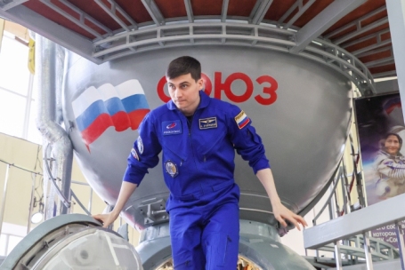 Звездный Городок. Космонавт Алексей Зубрицкий во время открытого отбора в отряд космонавтов.