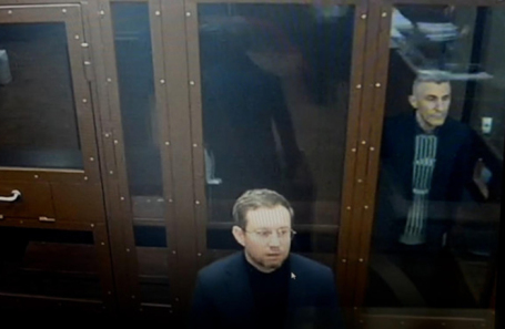 Артур Гезеров.