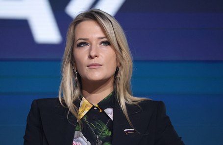 Яна Лантратова.