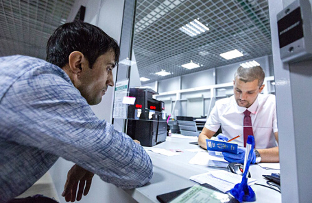 Работа многофункционального миграционного центра.