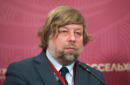 Александр Бутягин.