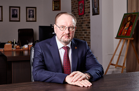 Глава Главгосэкспертизы Игорь Манылов.