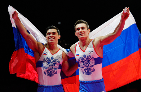 Призеры чемпионата Европы по спортивной гимнастике Давид Белявский и Артур Далалоян. Архивное фото.