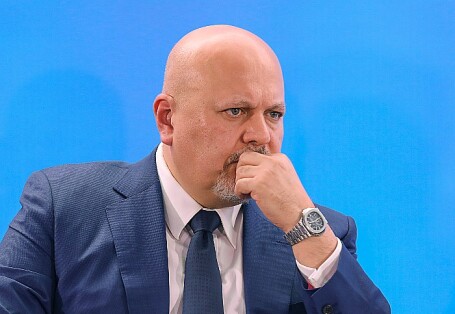 Главного прокурора Международного уголовного суда отстранили от работы