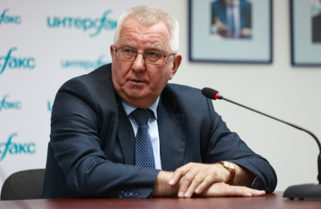 Никита Зезин.