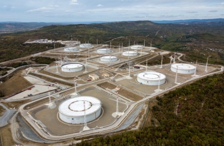 Краснодарский край. Нефтехранилище Каспийского трубопроводного консорциума.
