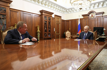 Андрей Костин и Владимир Путин.
