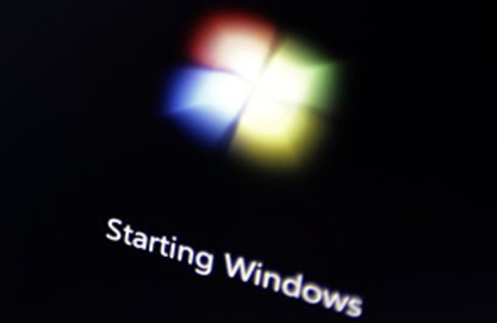 Windows 8 просочилась в «сыром» виде