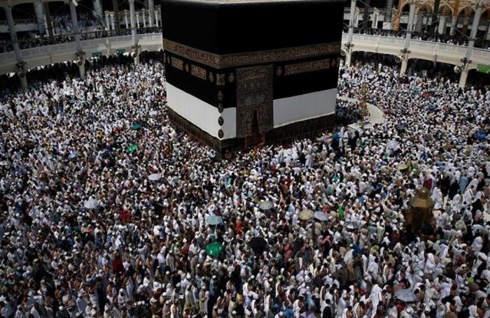 Мусульмане всего мира отправились в Мекку