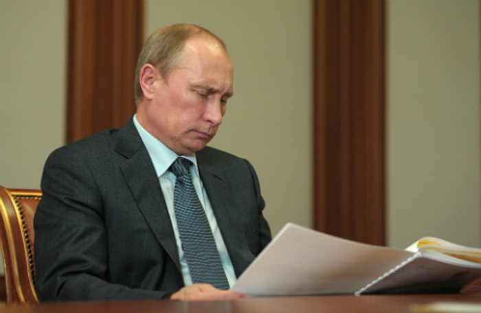 Песков исключил ошибку в подписанном Путиным законе о Росгвардии