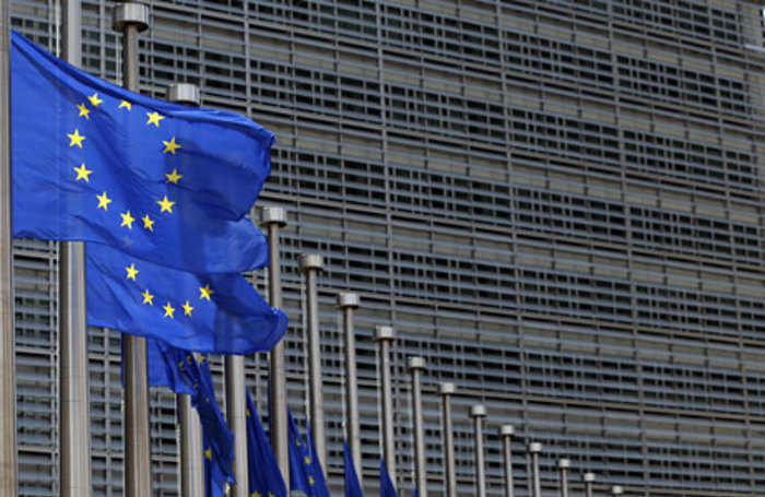 Вице-канцлер Германии: Европа не должна уступать США на переговорах о TTIP