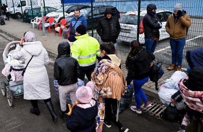 Покидая дом