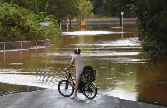 Паводковые воды привели к наводнению в австралийском Лисморе, штат Новый Южный Уэльс.