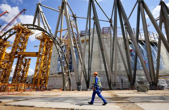 Строительство хоккейного стадиона «СКА Арена» в Санкт-Петербурге.