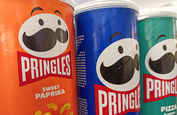 Pringles окончательно уйдет из России. Чипсы останутся, но вкус будет другим