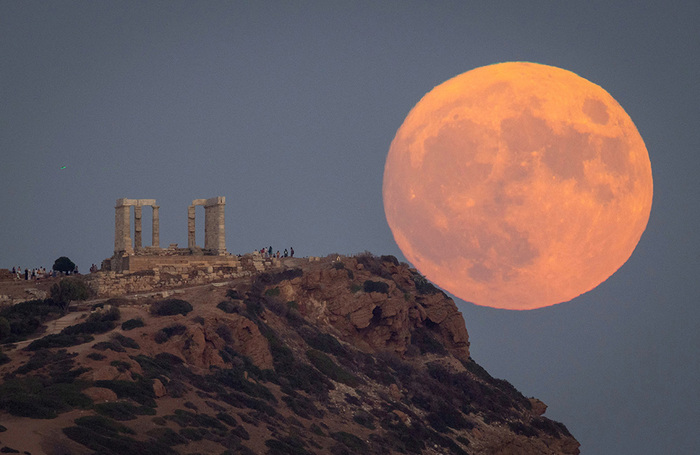 Фотографии уходящего года