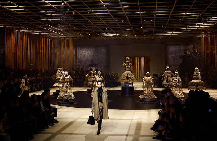 Показ коллекции модного дома Dior во время Парижской недели моды.