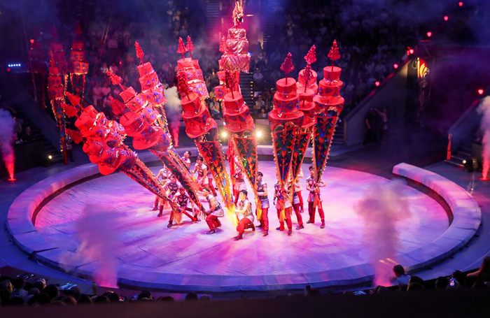 Всемирный фестиваль циркового искусства «Идол-2024» на манеже Большого Московского государственного цирка на проспекте Вернадского в Москве.