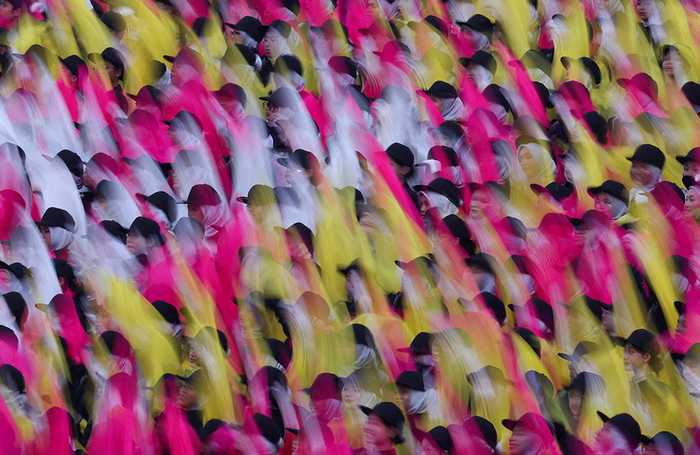 Артисты принимают участие в праздновании 68-го Национального дня Малайзии, посвященного независимости от Великобритании, в Путраджайе, Малайзия.