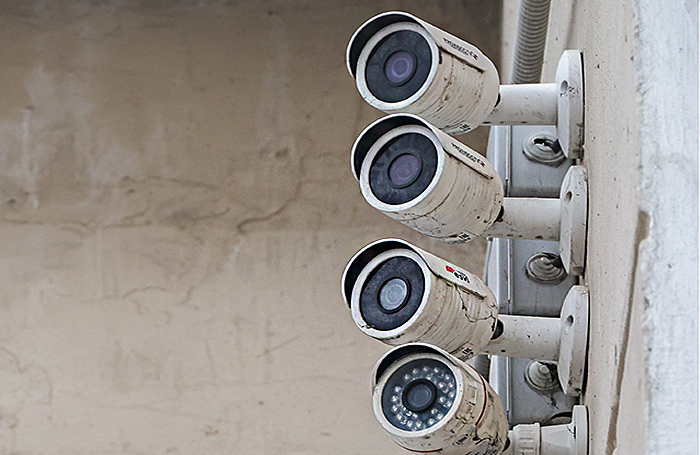 В Петербурге система распознавания лиц приняла музыканта за украинского журналиста Гордона