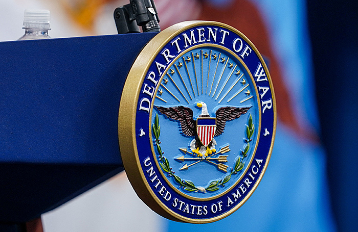 Свидание вслепую — как американский военный выдал секреты министерства войны журналистке в баре