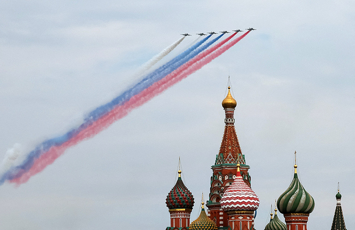 Репетиция воздушной части Парада Победы в небе над Москвой.