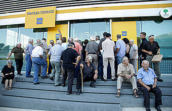 Банки в Греции открылись, но лимит остался